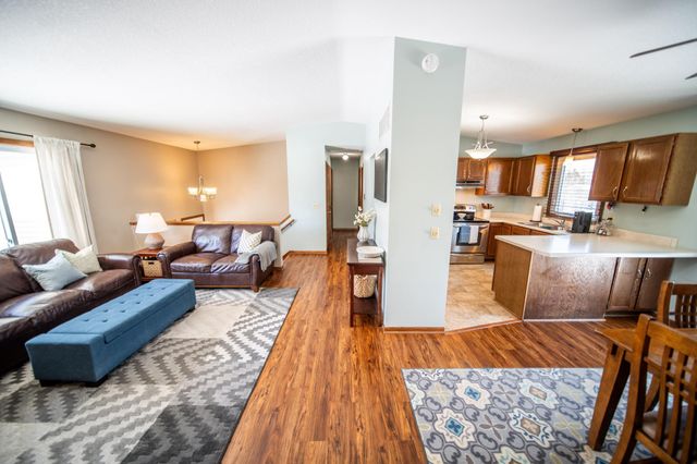 5628 Silas Dent Rd NW, Rochester, MN 55901