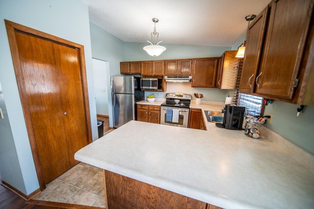 5628 Silas Dent Rd NW, Rochester, MN 55901