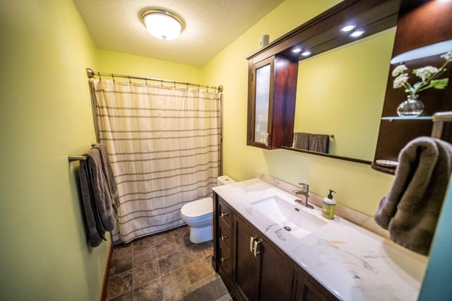 5628 Silas Dent Rd NW, Rochester, MN 55901