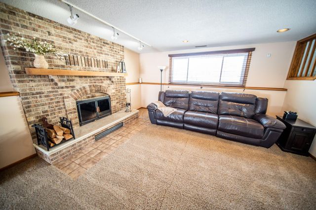 5628 Silas Dent Rd NW, Rochester, MN 55901