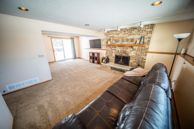 5628 Silas Dent Rd NW, Rochester, MN 55901