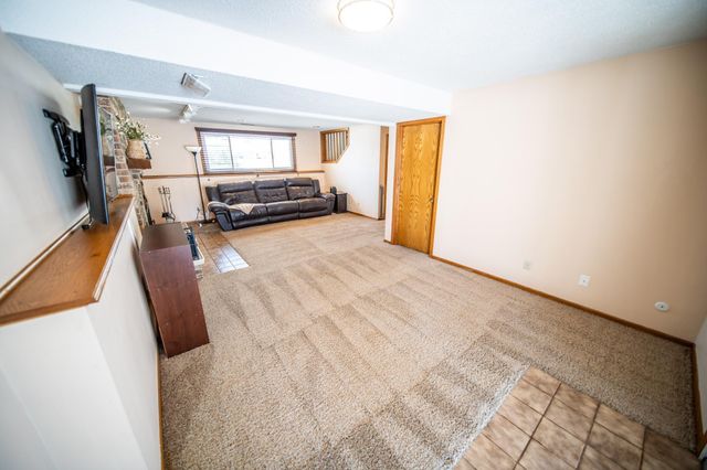 5628 Silas Dent Rd NW, Rochester, MN 55901