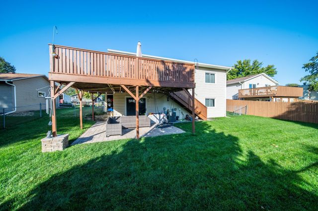 5628 Silas Dent Rd NW, Rochester, MN 55901