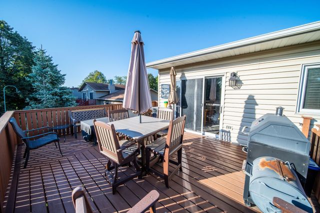 5628 Silas Dent Rd NW, Rochester, MN 55901