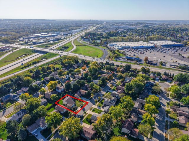 5628 Silas Dent Rd NW, Rochester, MN 55901