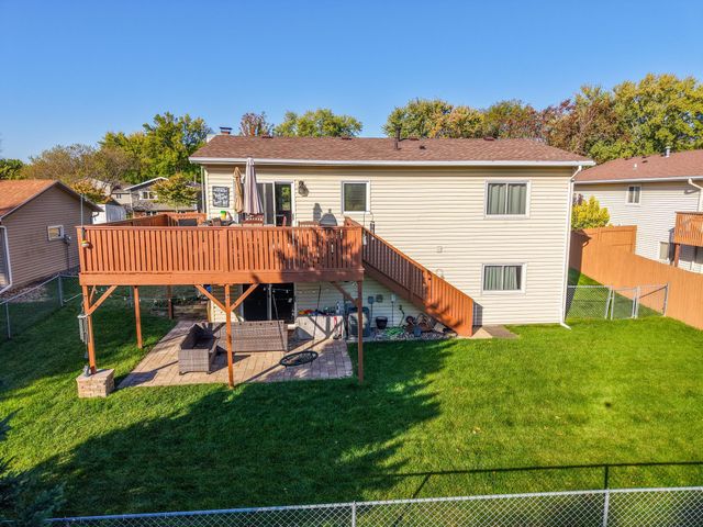 5628 Silas Dent Rd NW, Rochester, MN 55901