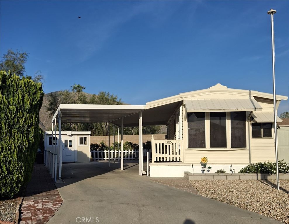1385 Frontier Avenue, San Jacinto, CA 92583