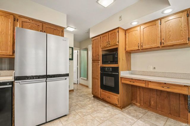 131 S Vine Street, Elkhart, IN 46514