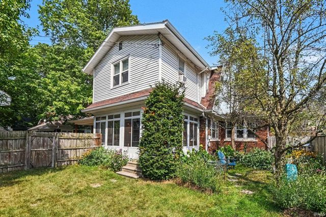 131 S Vine Street, Elkhart, IN 46514