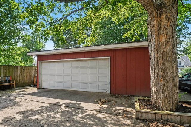 131 S Vine Street, Elkhart, IN 46514