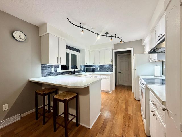 208 3rd Street NW, Forest Lake, MN 55025