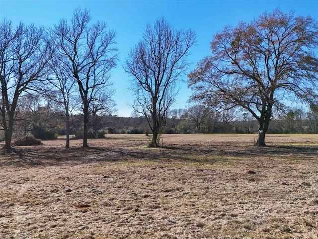 0004 County Road 2780, Woodville, TX 75979