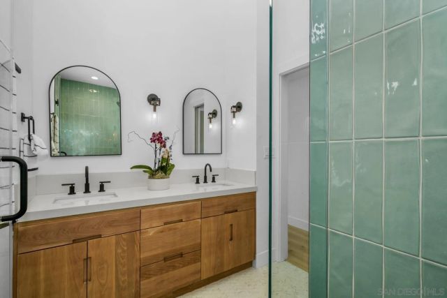 940 Sealane 16, Encinitas, CA 92024