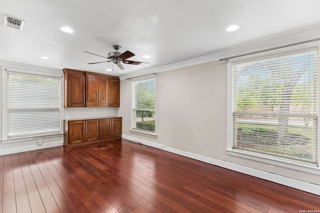 451 Laramie Dr, San Antonio, TX 78209