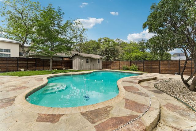 451 Laramie Dr, San Antonio, TX 78209