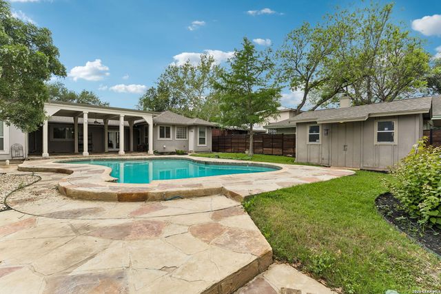 451 Laramie Dr, San Antonio, TX 78209