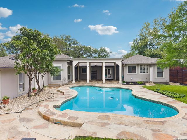 451 Laramie Dr, San Antonio, TX 78209