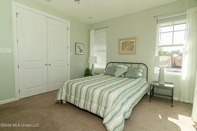 10565 Shorecrest Road, Biloxi, MS 39532