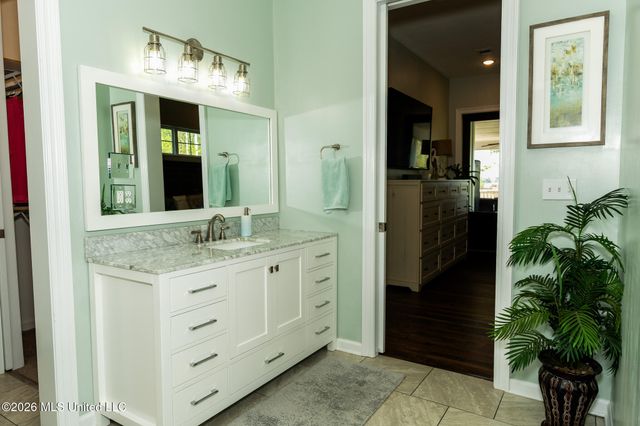 10565 Shorecrest Road, Biloxi, MS 39532