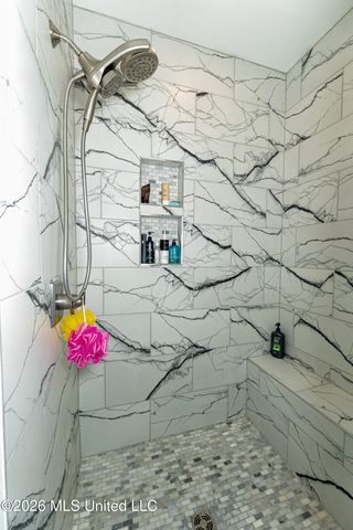 10565 Shorecrest Road, Biloxi, MS 39532