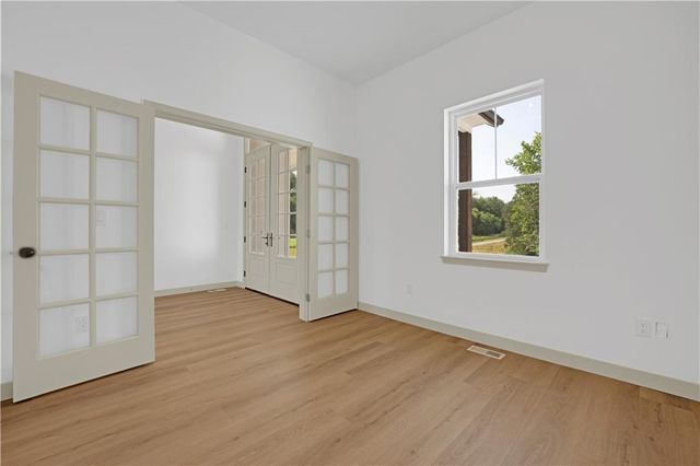 19657 Mather Road, Sedalia, MO 65301