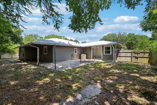4312 Bois D Arc Street, Greenville, TX 75401