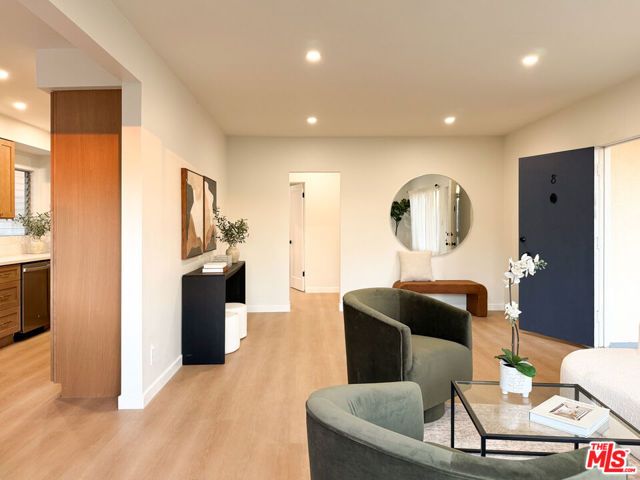 4579 Ambrose Avenue 8, Los Angeles, CA 90027