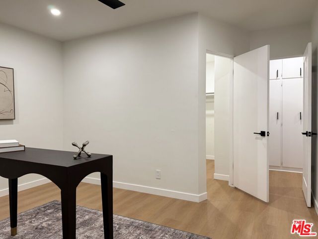 4579 Ambrose Avenue 8, Los Angeles, CA 90027