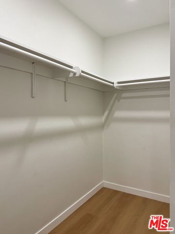4579 Ambrose Avenue 8, Los Angeles, CA 90027