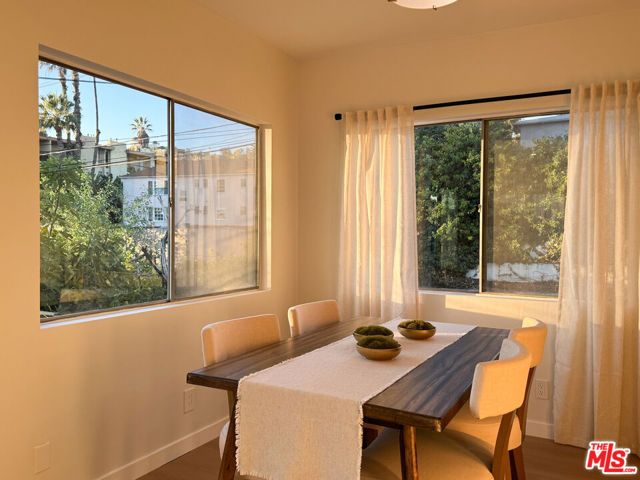 4579 Ambrose Avenue 8, Los Angeles, CA 90027