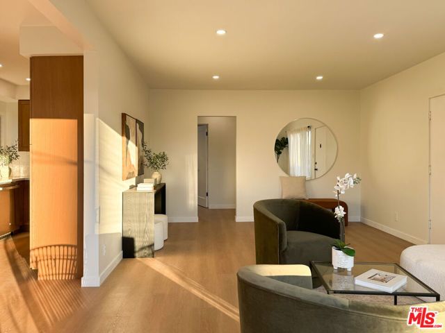 4579 Ambrose Avenue 8, Los Angeles, CA 90027