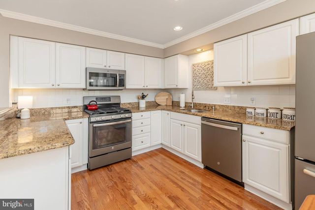 5 MUIRFIELD CT, Blackwood, NJ 08012