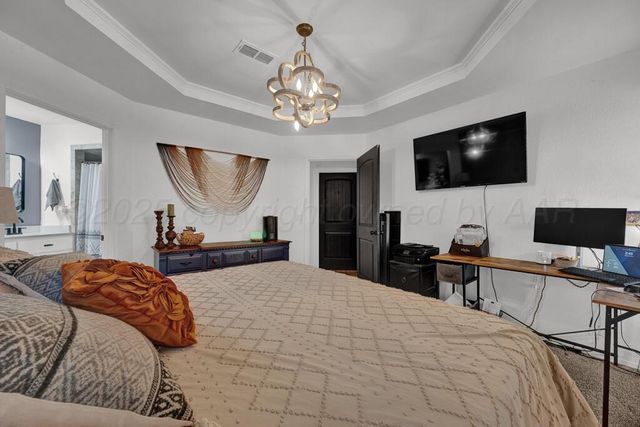 6407 W CHENOT Drive, Amarillo, TX 79109