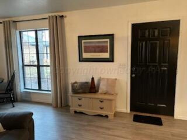 6407 W CHENOT Drive, Amarillo, TX 79109