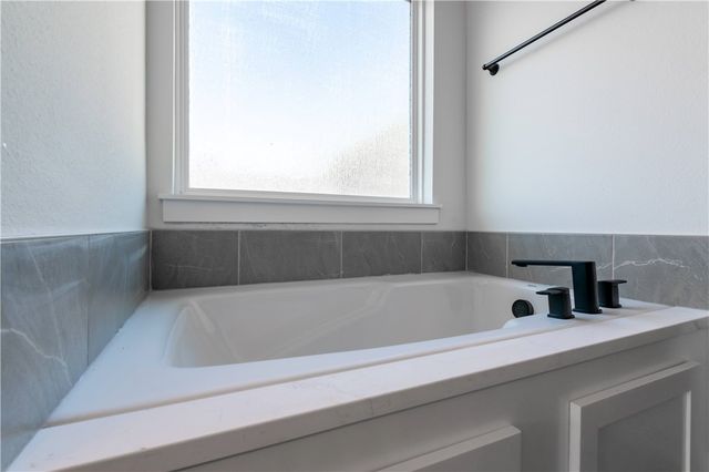 11945 Clyde Carnes Road, Farmington, AR 72730