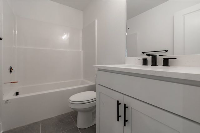 11945 Clyde Carnes Road, Farmington, AR 72730