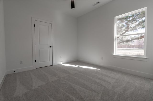 11945 Clyde Carnes Road, Farmington, AR 72730