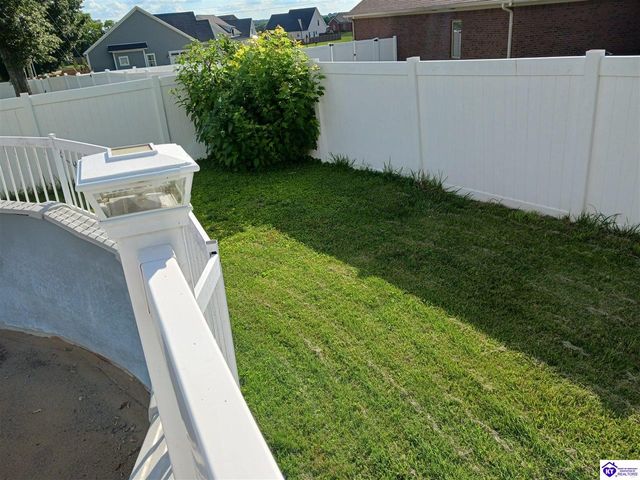 702 Princeton Drive, Elizabethtown, KY 42701