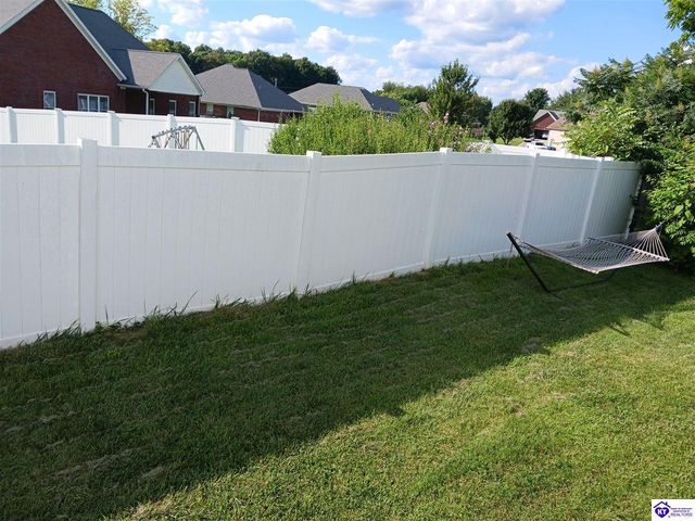 702 Princeton Drive, Elizabethtown, KY 42701