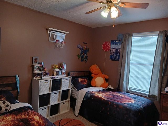 702 Princeton Drive, Elizabethtown, KY 42701