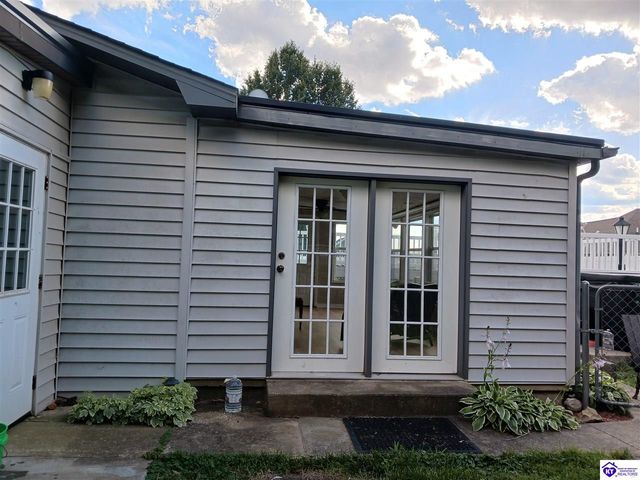 702 Princeton Drive, Elizabethtown, KY 42701