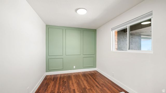 552 E CHELSEA DR, Bountiful, UT 84010