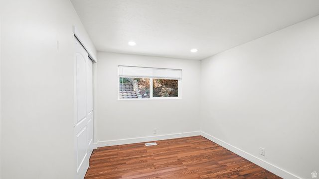 552 E CHELSEA DR, Bountiful, UT 84010