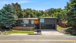 552 E CHELSEA DR, Bountiful, UT 84010
