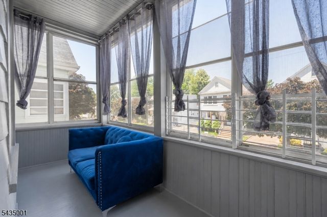 29 W 12Th St, Linden City, NJ 07036