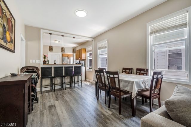 29 W 12Th St, Linden City, NJ 07036