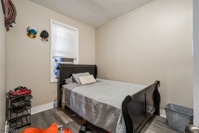 29 W 12Th St, Linden City, NJ 07036