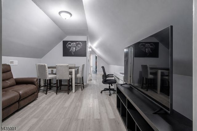 29 W 12Th St, Linden City, NJ 07036