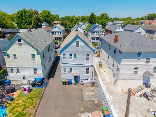 29 W 12Th St, Linden City, NJ 07036