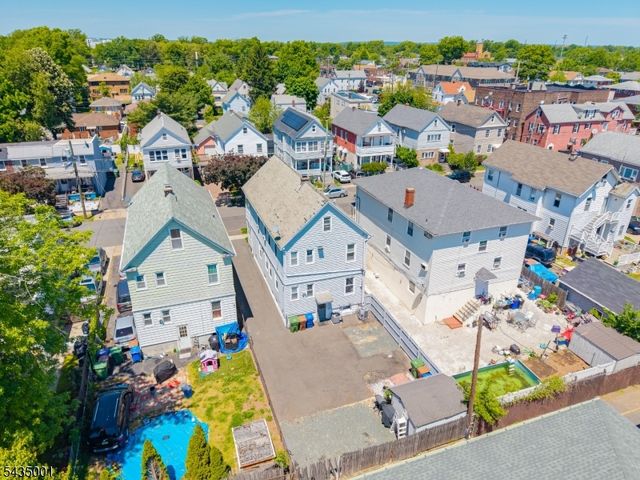 29 W 12Th St, Linden City, NJ 07036